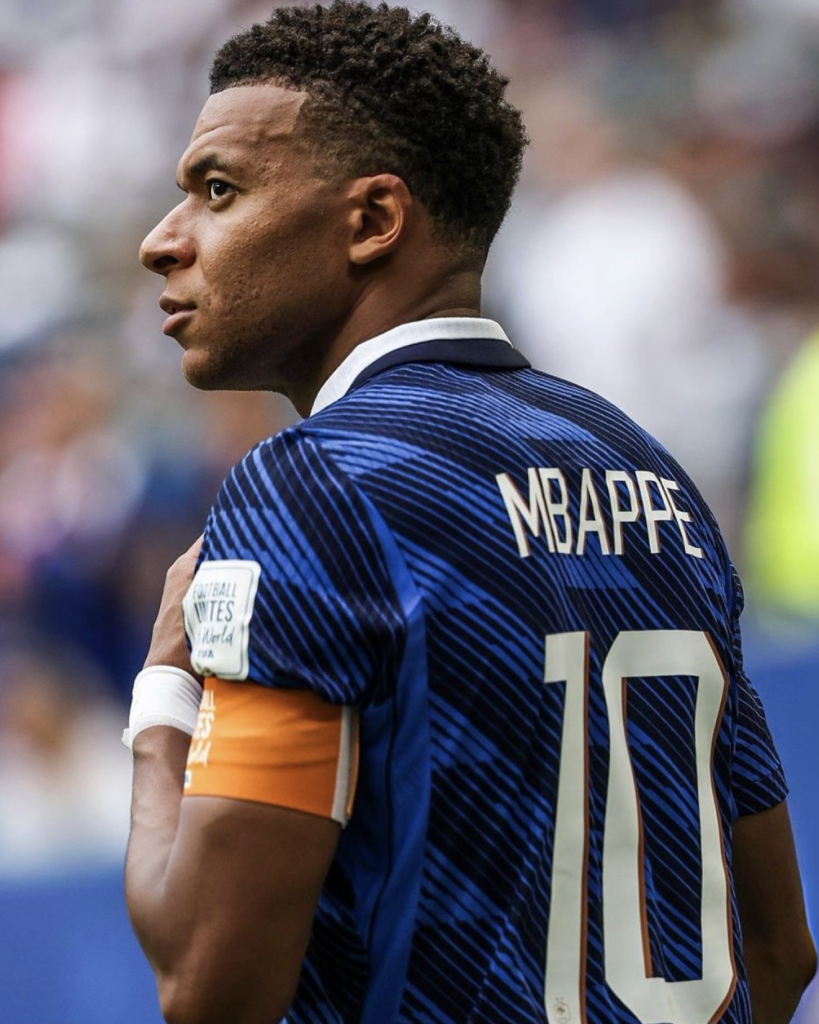  Do të na dhembë për një kohë të gjatë   letra prekëse e Kylian Mbappé pas humbjes në Botëror