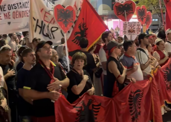 Protesta kundër qeverisë hyn në ditën e 79-të, kërkohet dorëheqja e Ramës
