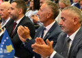 Delegacioni serb braktis sallën gjatë raportimit të Kosovës për “Prishtina 2030”