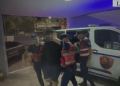 Me makinë të blinduar dhe armë me vete, arrestohet Arben Mhillaj, vëllai i të kërkuarit për vrasjen e çiftit Mujeci