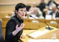Marta Kos kundërshton veten? Lavdëron Shqipërinë për sundimin e ligjit, por BE kërkon zhbërjen e ndryshimeve për Zonat e Mbrojtura