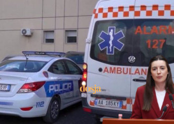 Theu urdhrin e mbrojtjes dhe plagosi me drapër ish-vjehrrin, arrestohet daja i deputetes Zegjine Çaushi