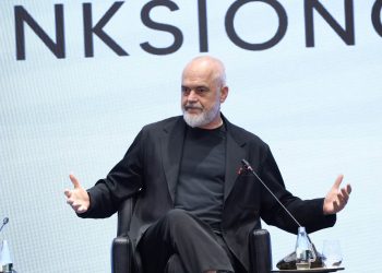 Përpëlitjet e fundit për të mbajtur qeverinë: Rama prezanton “Pasqyrë Albania” për të mbuluar dështimin e Platformës së Bashkëqeverisjes