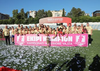 Tronditje në futbollin e vajzave/ Vllaznia kampione tërhiqet nga kampionati, presidenti shpërthen ndaj FSHF-së: Na kanë persekutuar