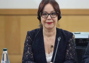 Pas dorëheqjes së Evis Salës, Klodiana Spahiu emërohet ministre e Shëndetësisë
