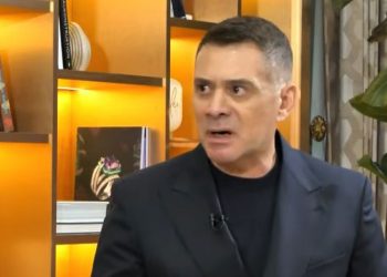 Rama mburrej me armët “Made in Albania”, Ahmetaj: Vijnë nga Afrika, paketohen këtu dhe dërgohen në zona konflikti