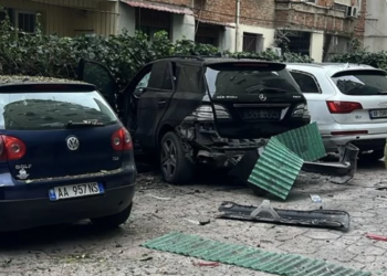 Shpërthim me tritol pranë Gjykatës së Tiranës, shënjestrohet makina e bashkëshortes së avokatit Idajet Beqiri