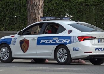 Tragjedia në Fushë-Krujë/ Kolegu e shtyu me shaka në ashensor, vdes 16-vjeçari, nipi i pronarit! Të dy në pranga