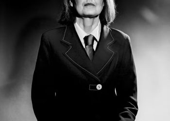 Poetja kanadeze Anne Carson fiton Çmimin Nobel në Letërsi, vlerësohet për krijimtarinë novatore